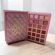 ROMCOM Dazzle in Every Glow – All-in-One Premium Glitter Makeup Gift Set | Eyeshadow, Blush, Highlighter, Lip Gloss & Complete Face Palette